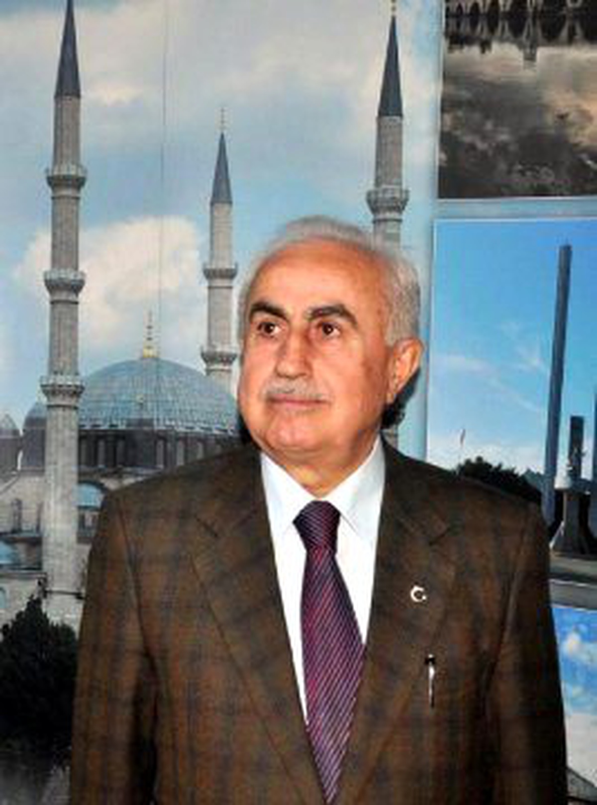 Romanların Küçük Yaşta Evlenmesini Önlemek İcin Promosyon