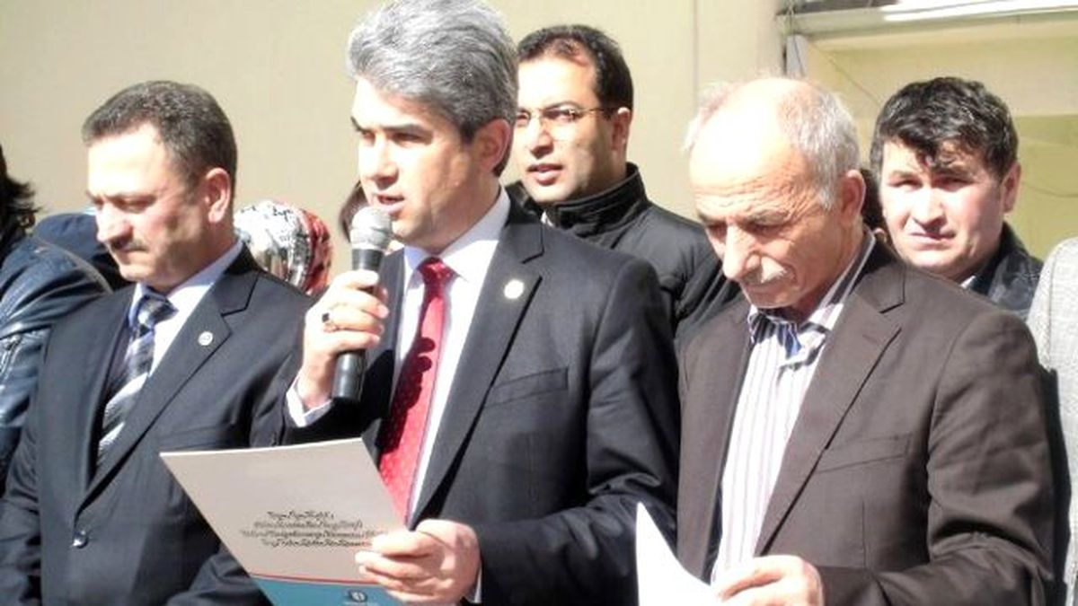Sağlık Çalışanı Şiddeti Değil; Teşekkürü Hak Ediyor."