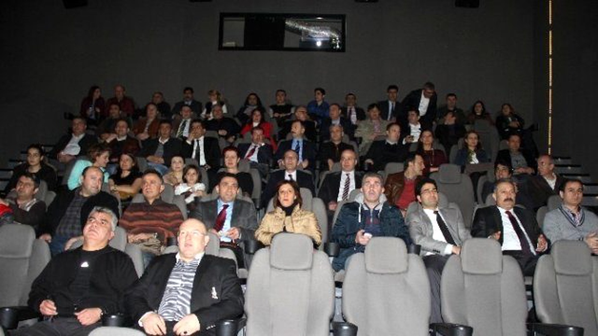 Samsun Polisi \'Kod Adı K.o.z\' Filmini İzledi