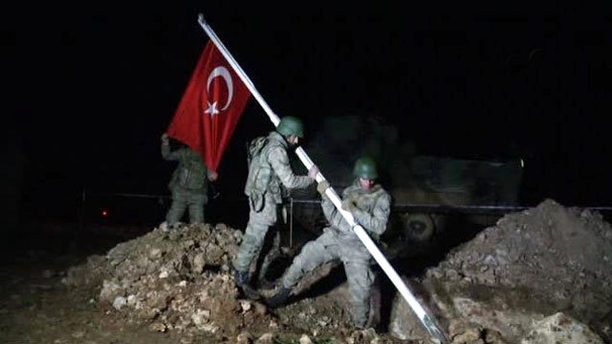 Sevinçle Karşıladık...