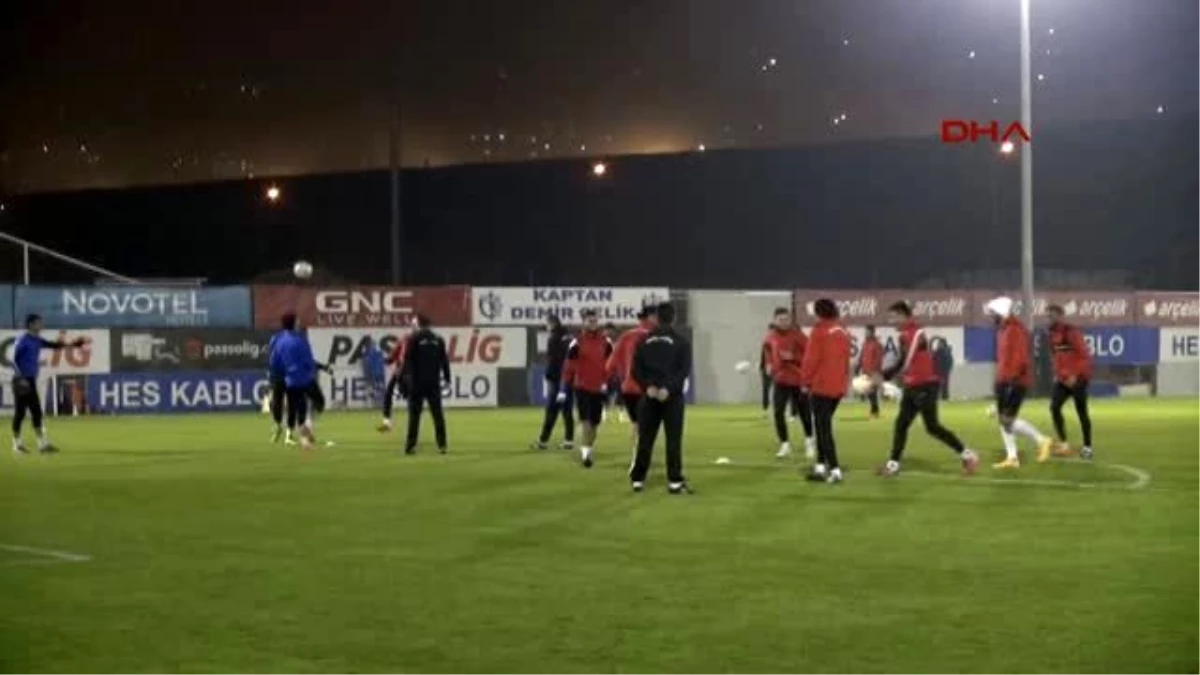 Trabzonspor\'da Napoli Maçı Öncesi Yine Sakatlık Kabusu