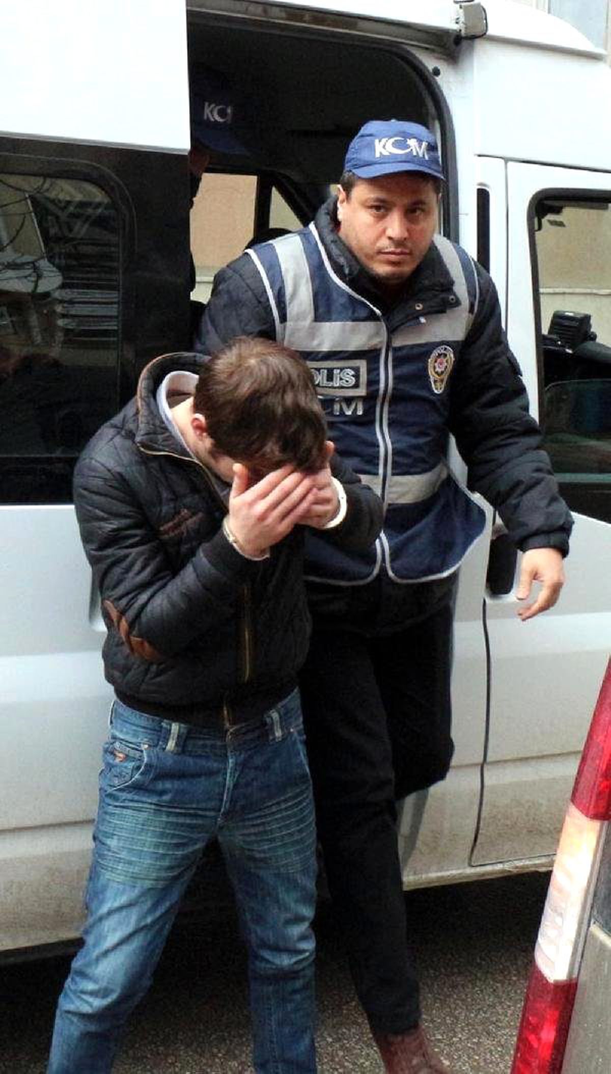 Uyuşturucu Operasyonunda 8 Tutuklama