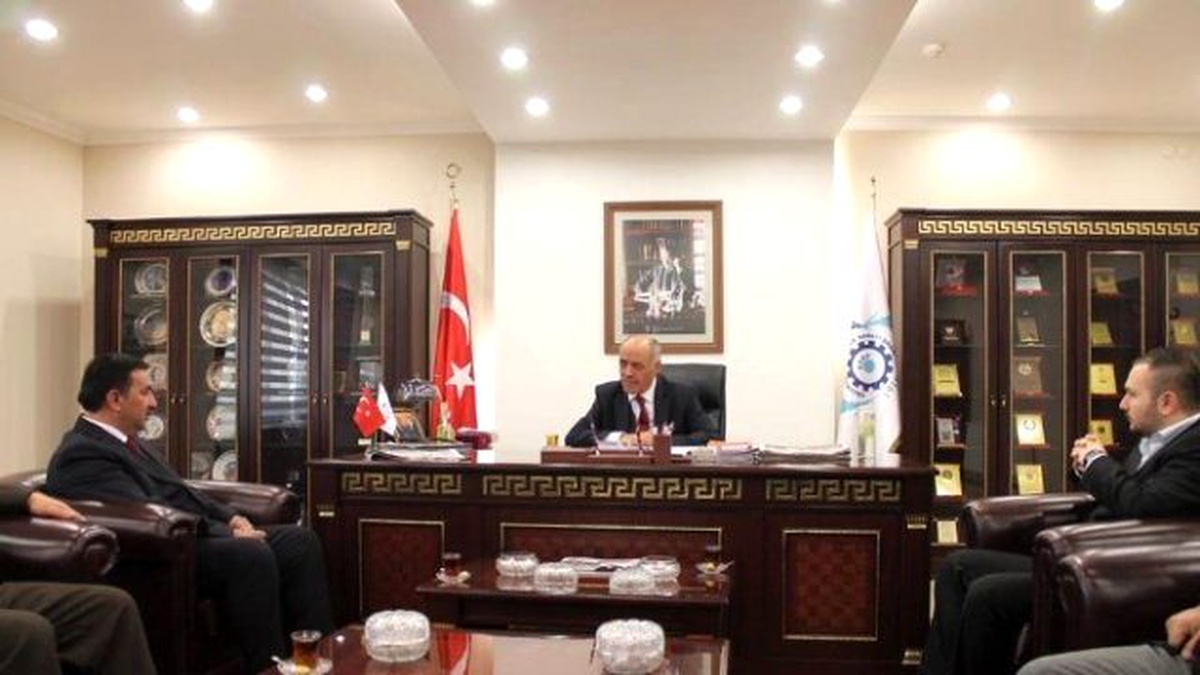Vesim Yılmaz, Şehrin Önde Gelenlerini Ziyaret Etti