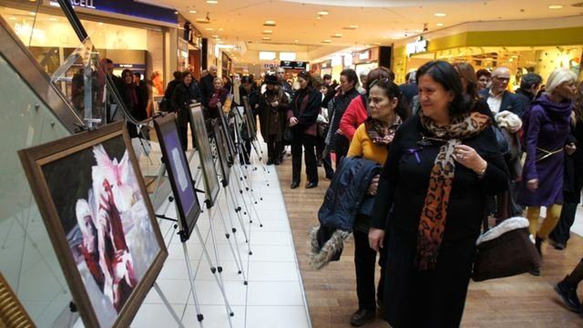 Yaşamın İçinden Kadınlar" Sergisi Espark\'ta