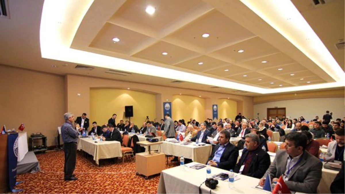 Yeni Dünya Vakfı İstişare Toplantısı Antalya\'da Yapıldı