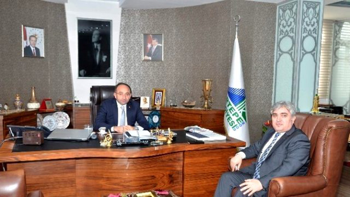 Aday Adayları, Başkan Üzülmez\'i Ziyaret Etti