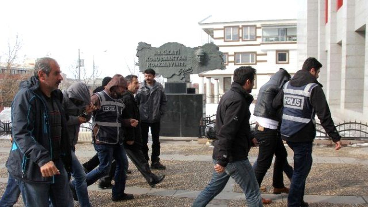Adliyeye Sevk Edilen 2 Kişiden 1\'i Tutuklandı