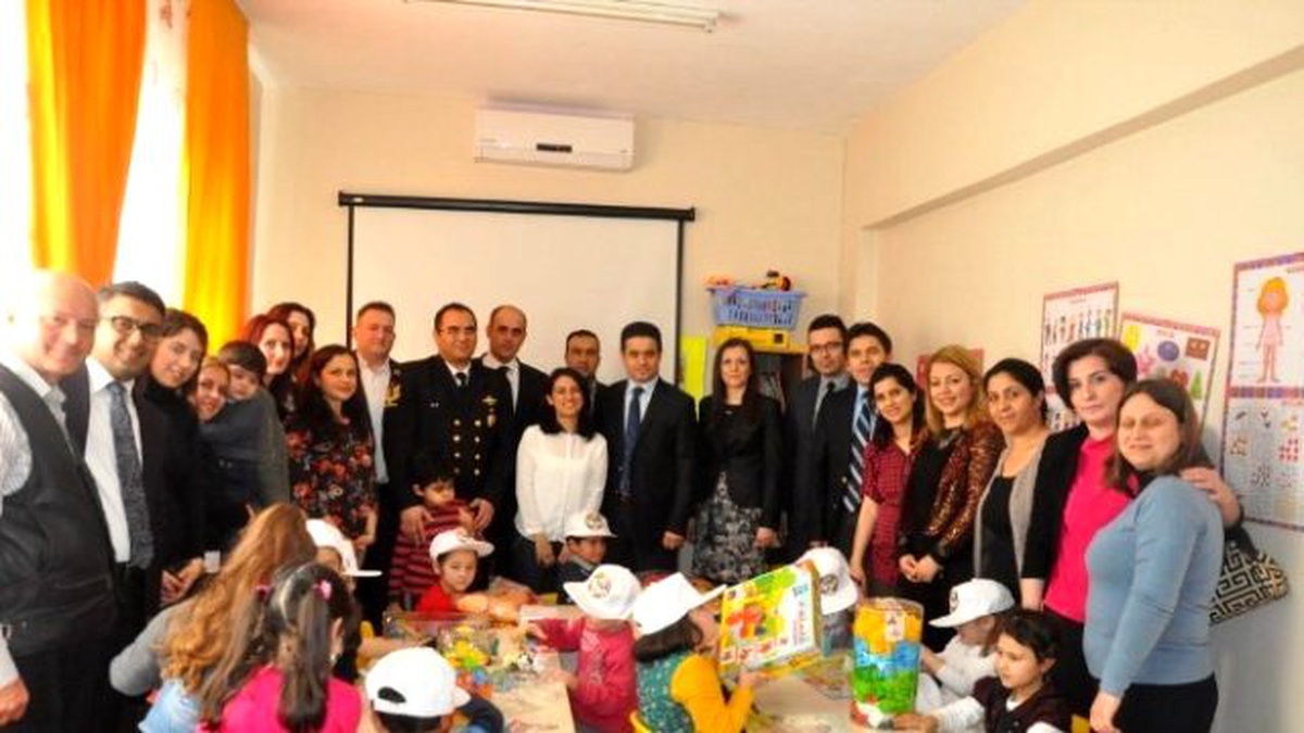 Akçapınar İlkokulu Anasınıfı Öğrencilerinin Oyuncak Sevinci