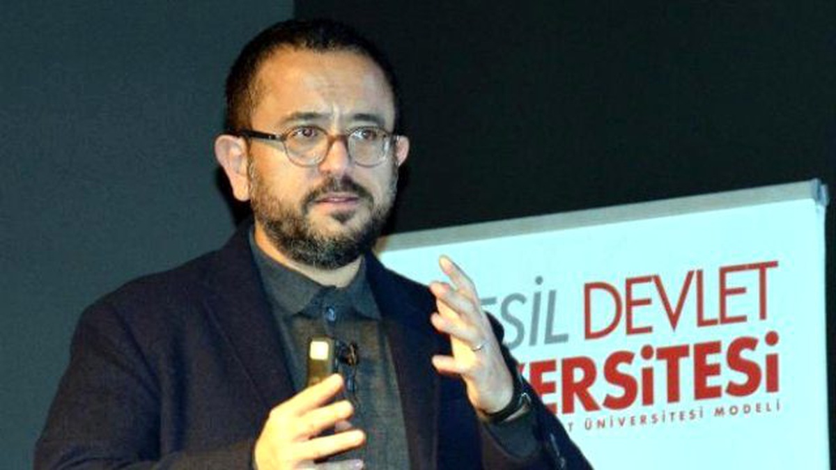 Ali Sabancı\'dan Gençlere Ögüt: "Bilgiyi Paylaşın"