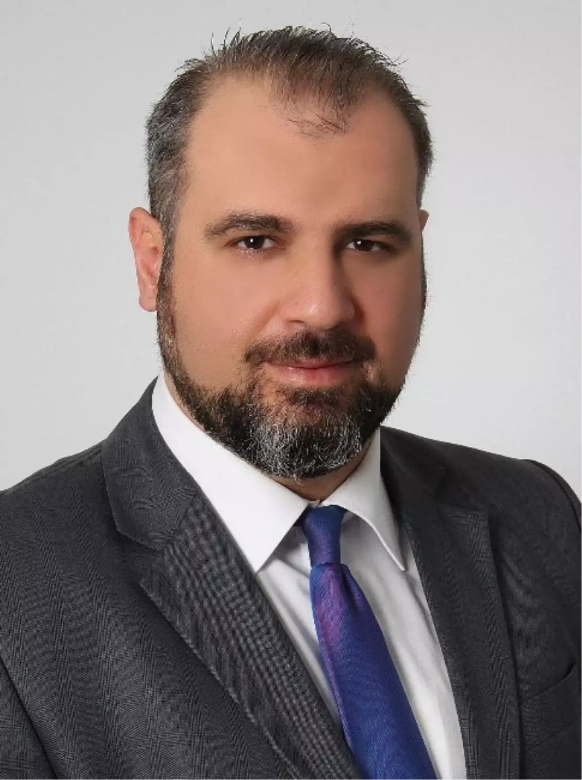 Avukat Murat Cangül, Balıkesir\'den AK Parti Milletvekili Aday Adaylığını Açıkladı