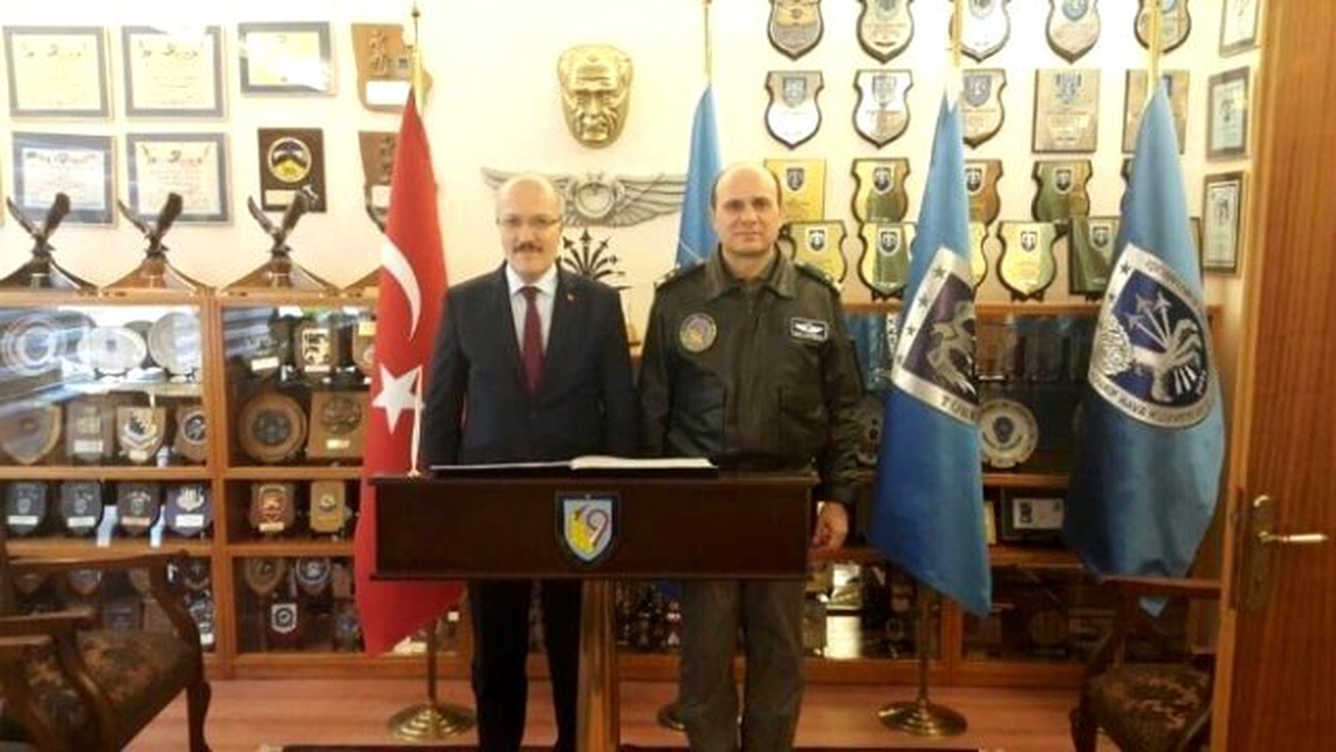 Başkan Kafaoğlu\'ndan Komutana Taziye Ziyareti