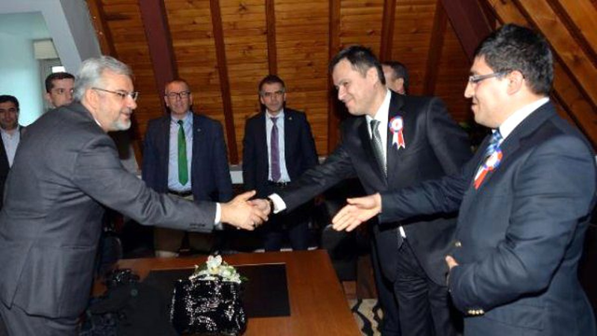 Bursaspor\'a Vergi Haftası Nedeniyle Vergi Dairesi\'nden Ziyaret