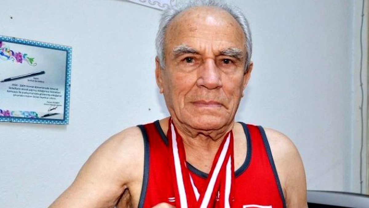By-passlı Atlet 81 Yaşında 2 Rekor Daha Kırdı