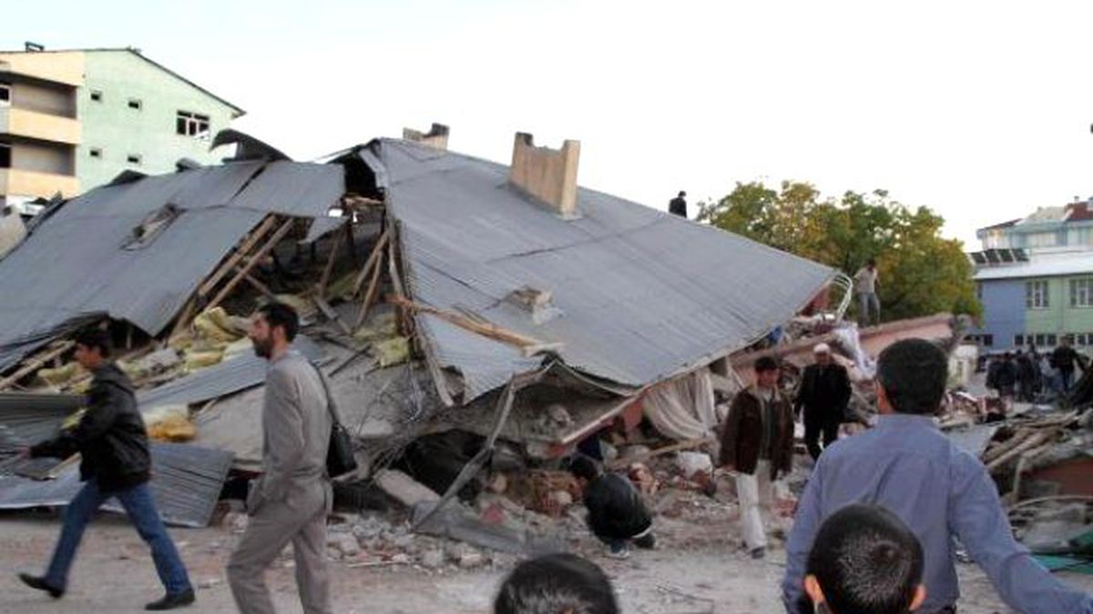 Deprem Soruşturmasında Eski Belediye Başkanına Dava