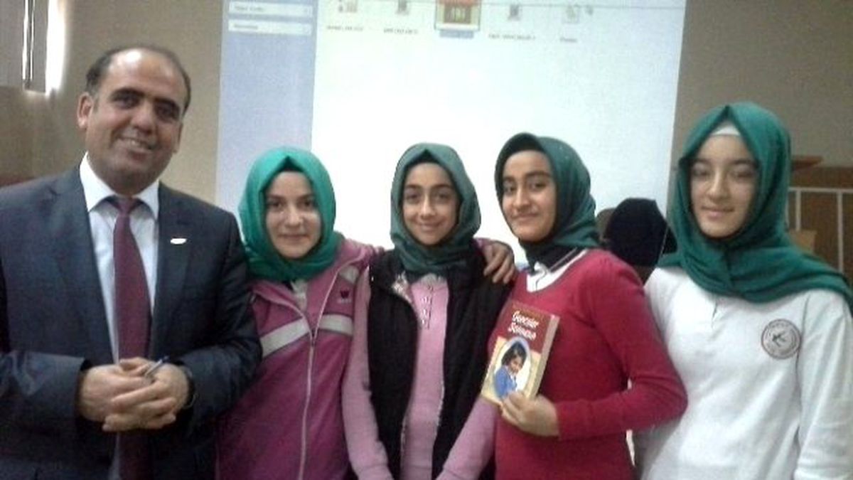 Elazığ\'da Vefalı Gençlik Konferansları Başladı
