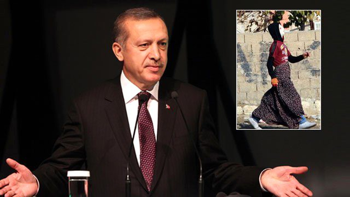 Erkek Adam Pantolon Giyer...Bu Ne?