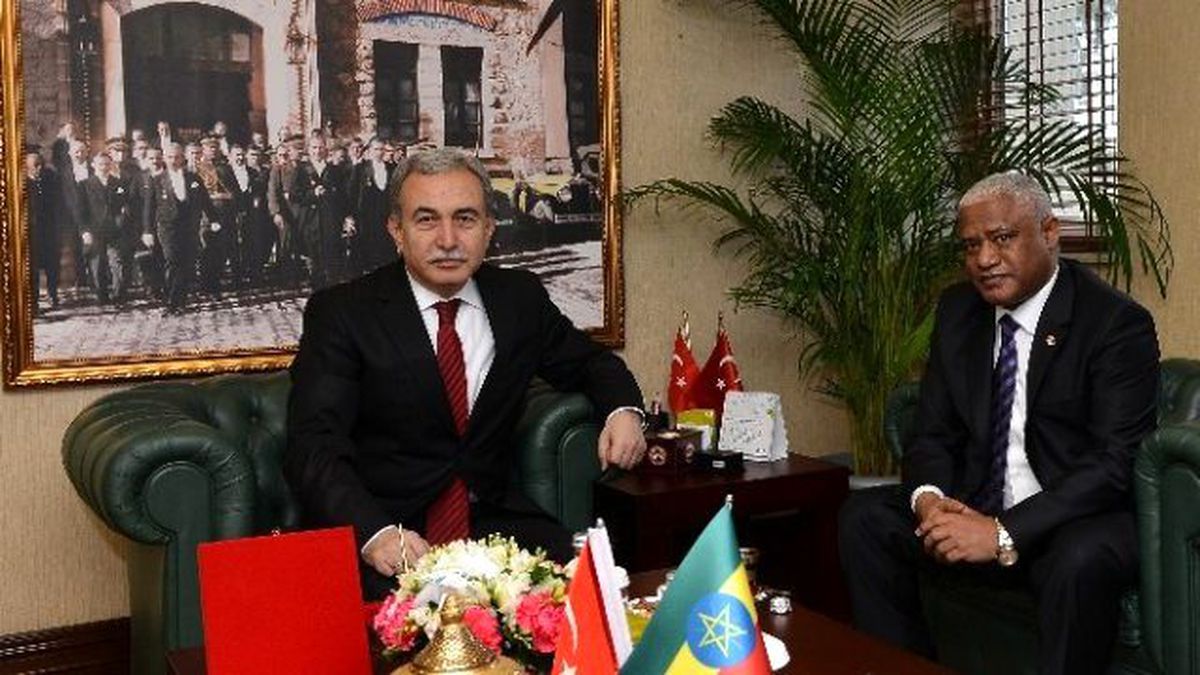 Etiyopya\'nın Ankara Büyükelçisi Workneh\'den Vali Büyük\'e Ziyaret