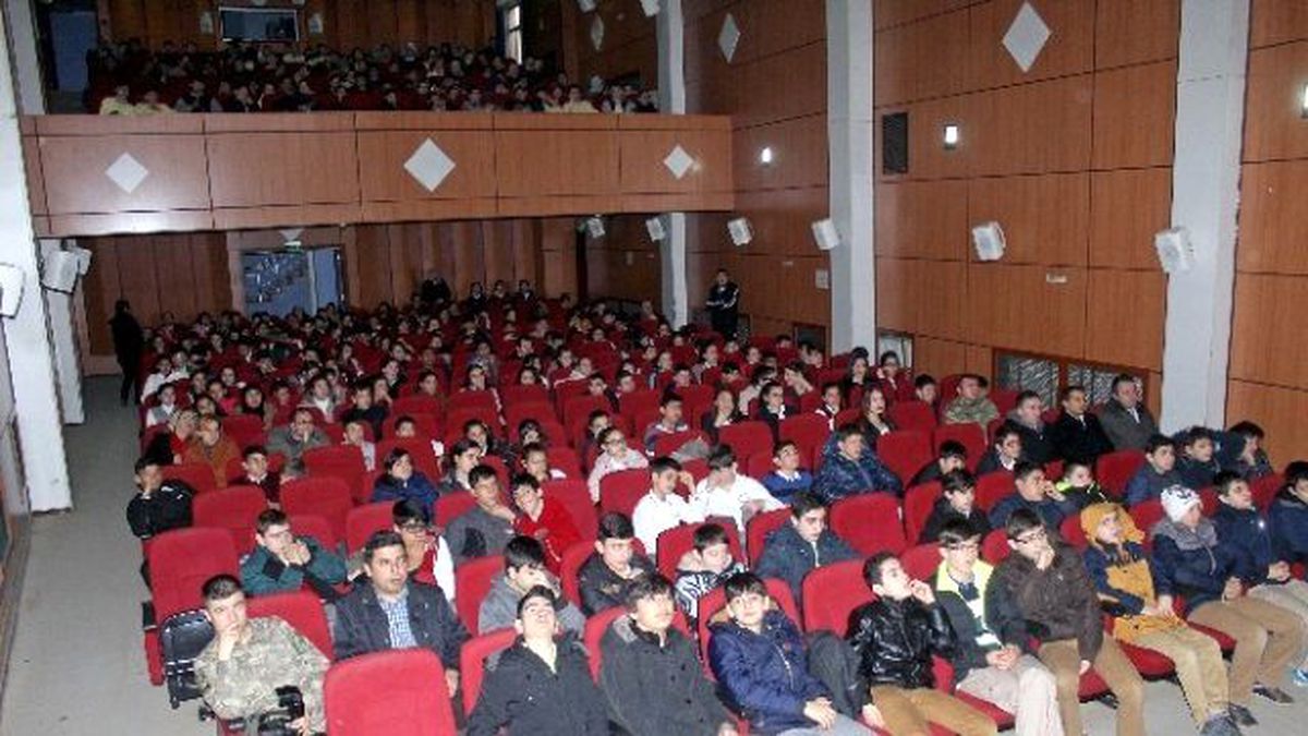 Gümüşhane\'de Gençlere Askeri Okullar Tanıtıldı