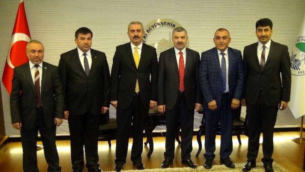 Hizmet-iş Sendikasından Başkan Çelik\'e Hayırlı Olsun Ziyareti