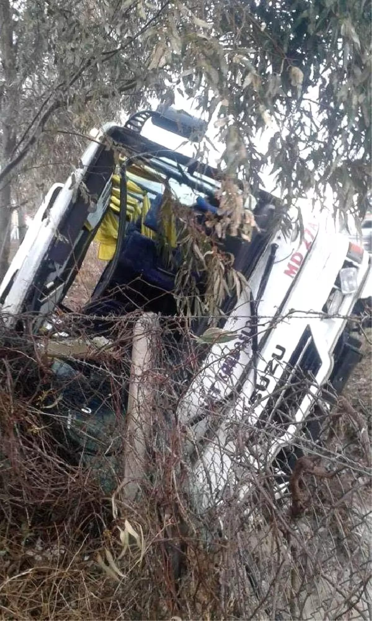 İşçi Servisi Devrildi: 12 Yaralı