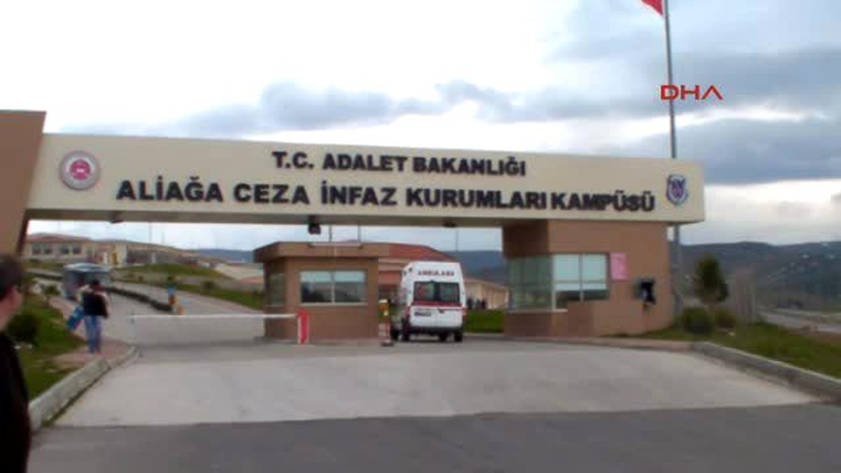 İzmir CHP Cezaevi İnceleme ve İzleme Komisyonu Üyesi Demir, Kurumda İncelemelerde Bulundu