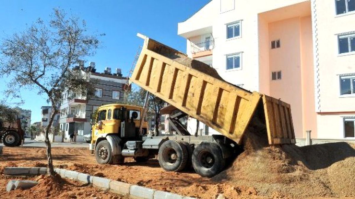 Kepez\'de Park Yapımına Devam Ediliyor
