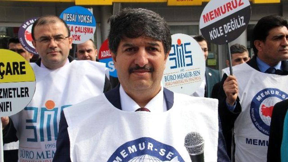 Maliye Çalışanları Haklarını İstedi