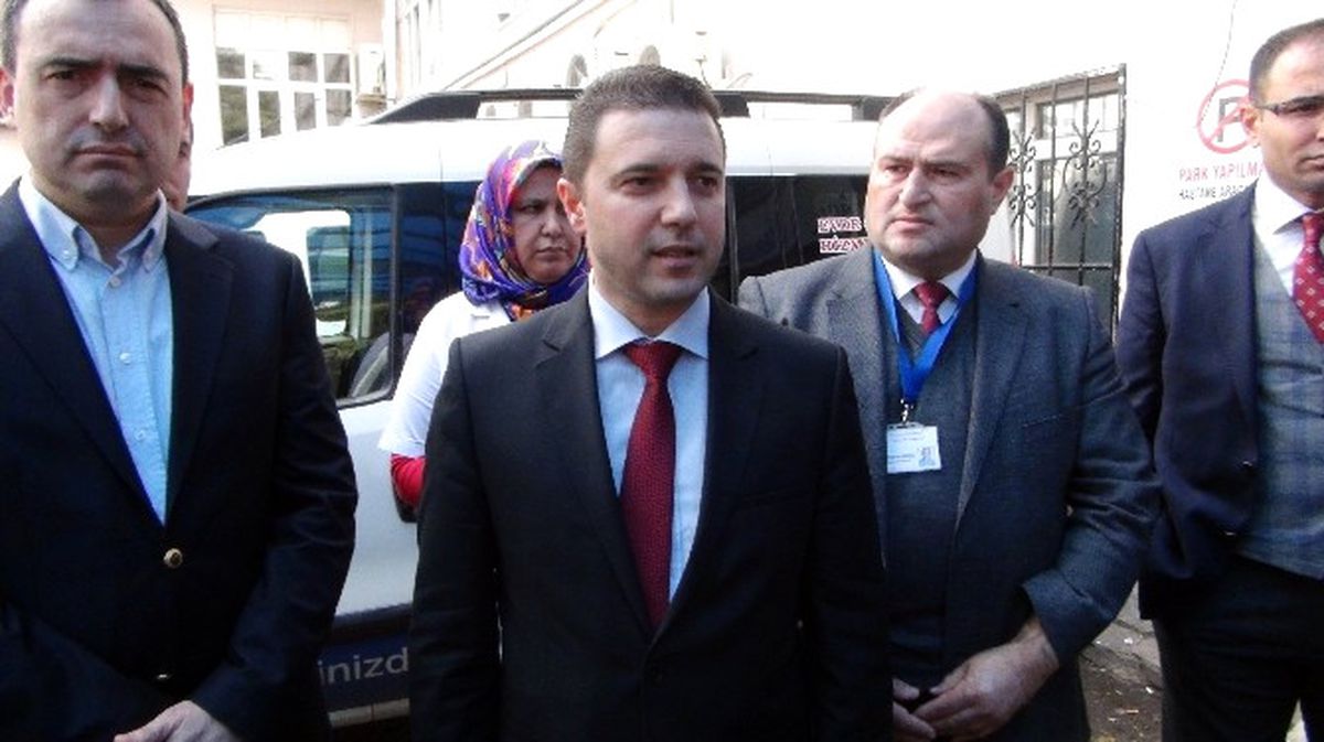 Manisa\'da Sağlık Çalışanlarına Darp İddiası