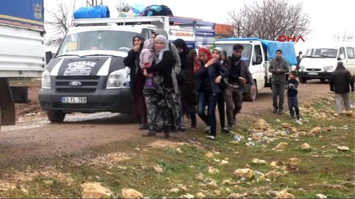 Türkiye\'deki Suriyeliler Kobani\'ye Dönüyor