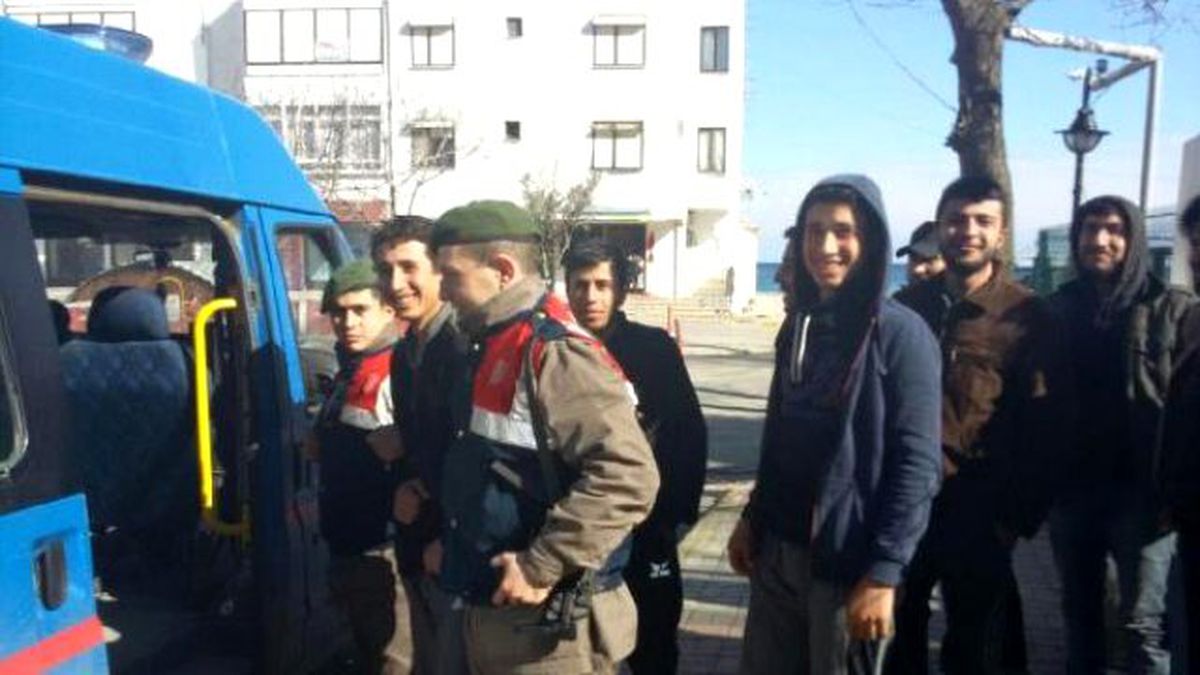 Tekirdağ\'da 23 Suriyeli Kaçak İşçi Yakalandı