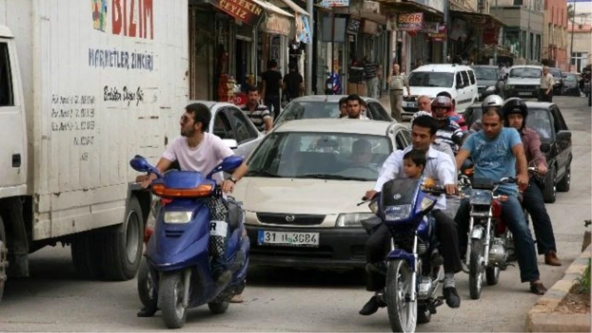 Trafikteki Taşıt Sayısı Her Yıl Ortalama 860 Bin Artıyor