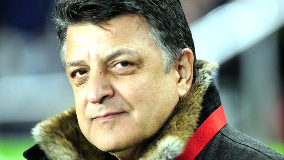 Türk Futbolunun Gerçek Evliya Çelebisi Yılmaz Vural, Şimdi Karabükspor\'un Başında