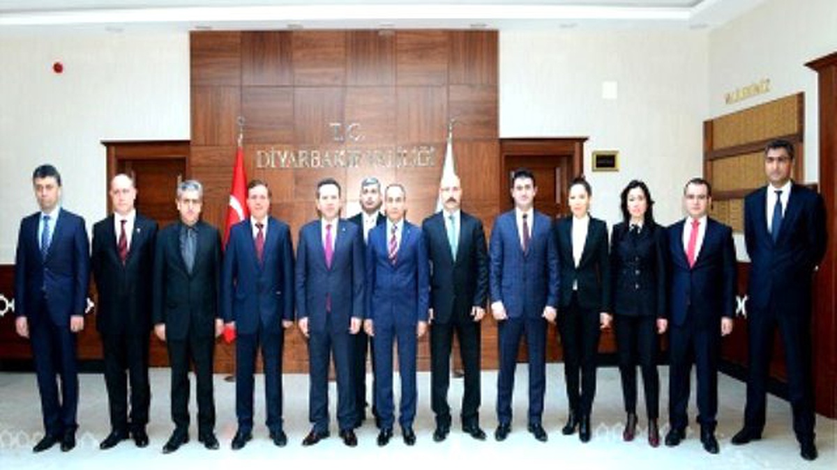 Vali Aksoy\'a Vergi Haftası Ziyareti