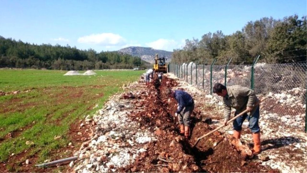 Yaşlı Kadına "Su" Sürprizi