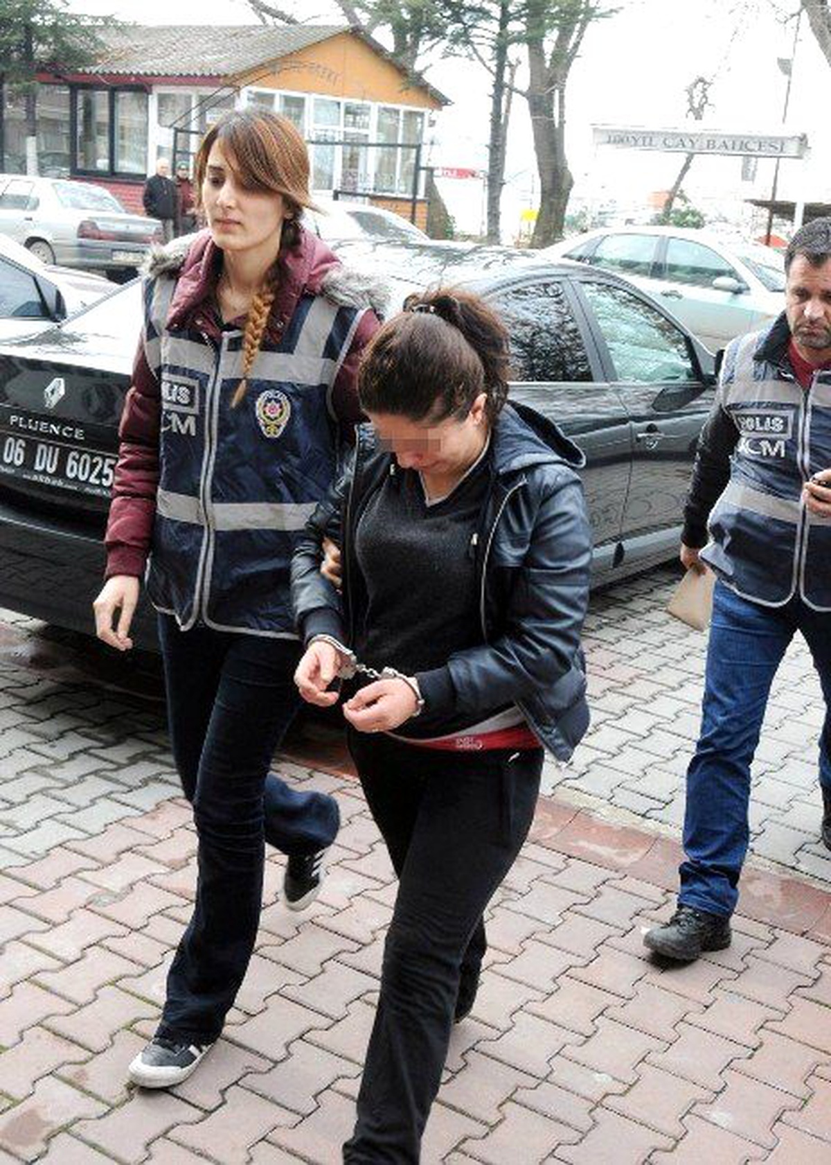 Zonguldak\'ta 250 Gram Bonzai Maddesi Ele Geçirildi