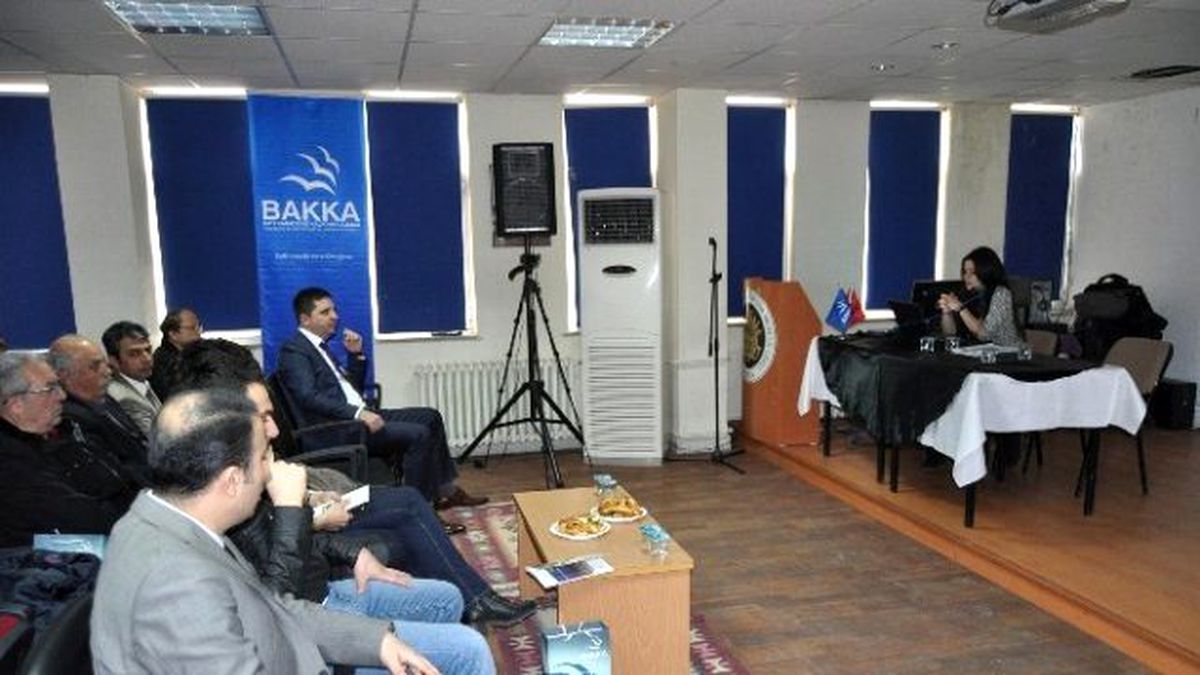 2015 Yılı Kobi ve Yöresel Değerler Mali Destek Programları Eğitim Toplantıları Amasra\'da Devam Etti