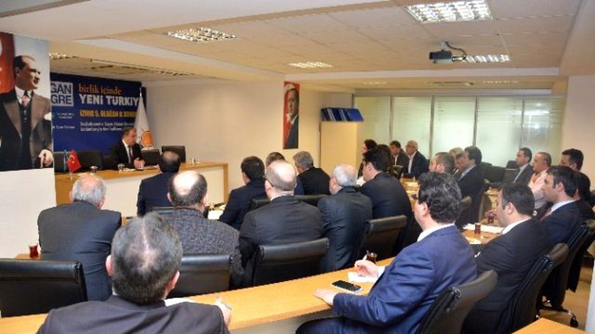 AK Parti İzmir\'de Temayül Yoklaması 1 Mart\'ta