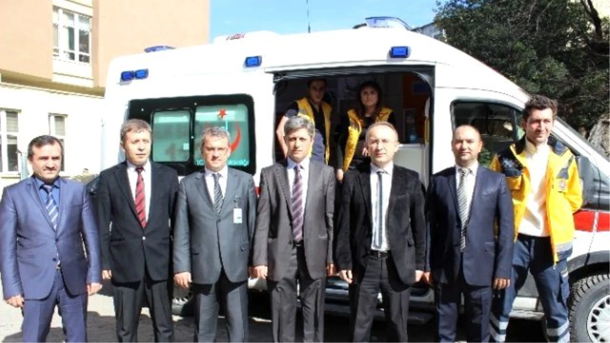 Atatürk Devlet Hastanesi\'ne Tam Donanımlı Ambulans