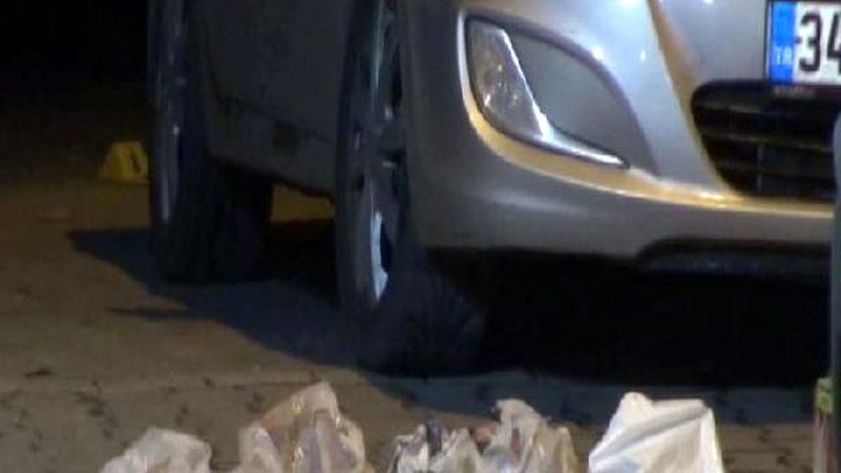 Bağcılar\'da Polise Ses Bombalı Saldırı