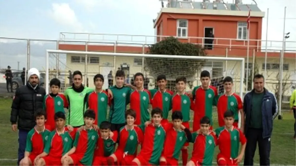 DB Belediyespor U-14 İle U – 15 Gençleri Van Yolcusu