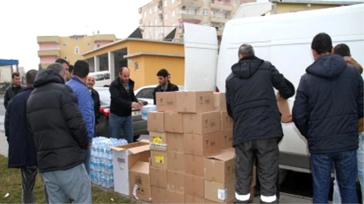 DİSKİ\'den Kobanêliler İçin Mama Yardımı