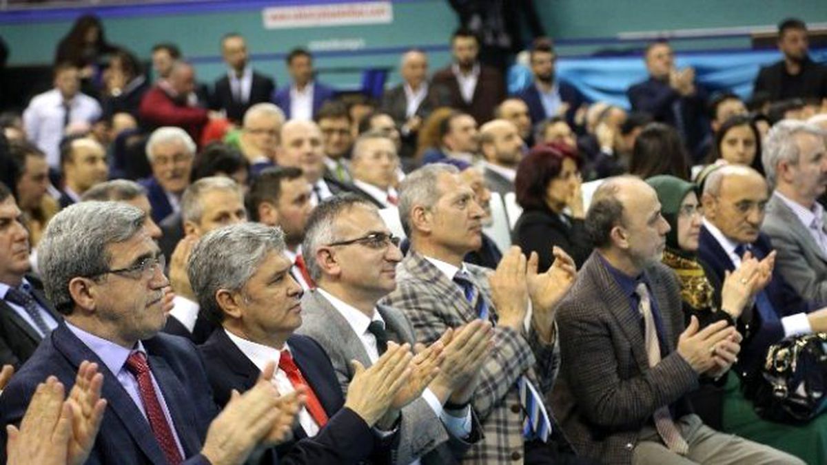 Dr. Gündoğdu Aday Adayı Tanıtım Programında Yerini Aldı
