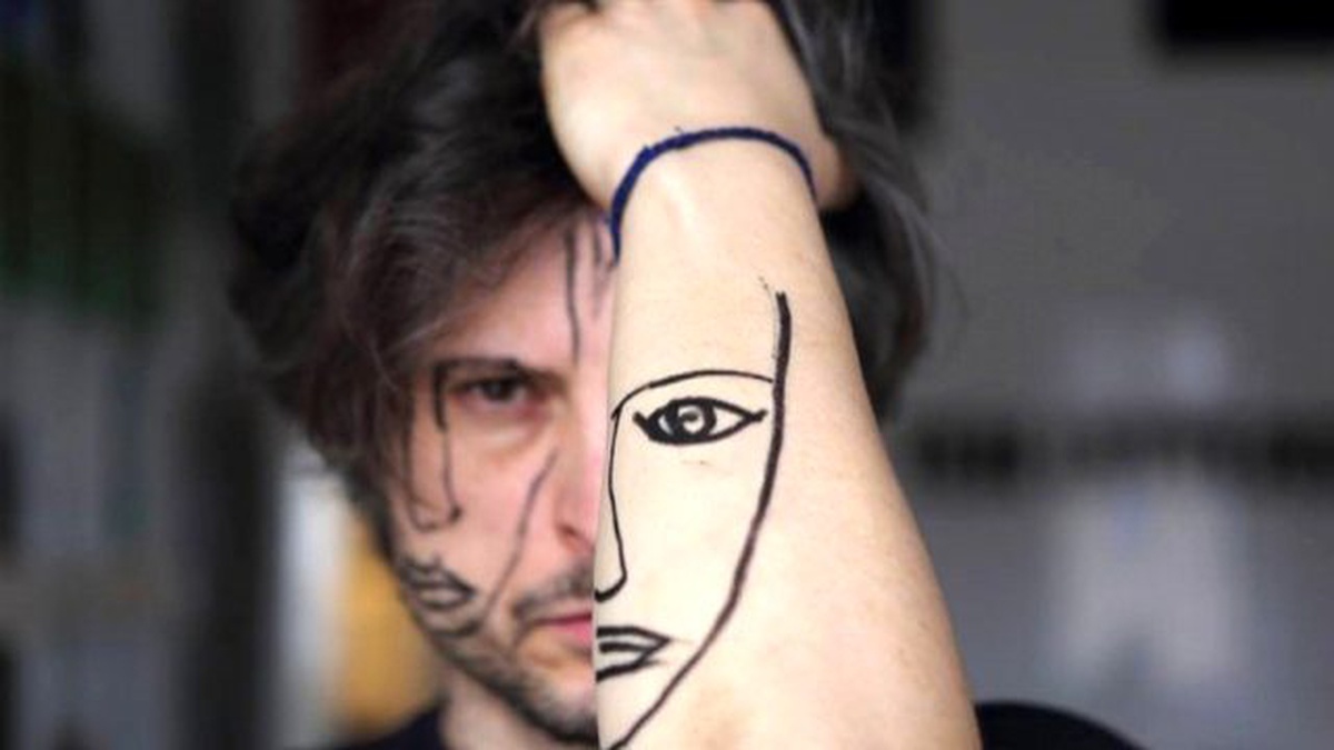 El Boyamayla Yaratılan Çoklu Kişilikler