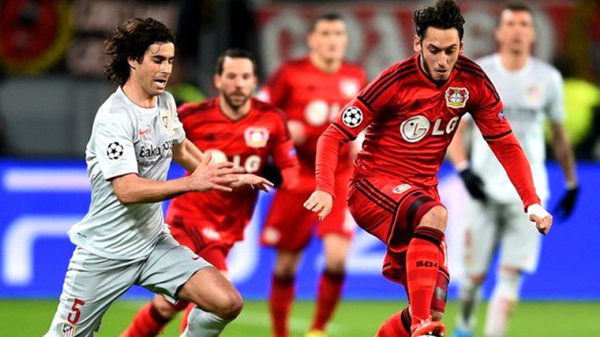 Hakan Çalhanoğlu, Almanya\'yı Salladı