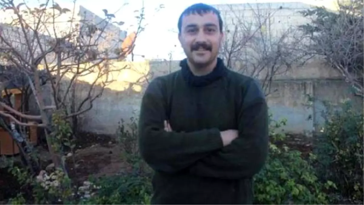 Kobani\'de Ölen Mlkp Militanı Adana\'da Toprağa Verildi