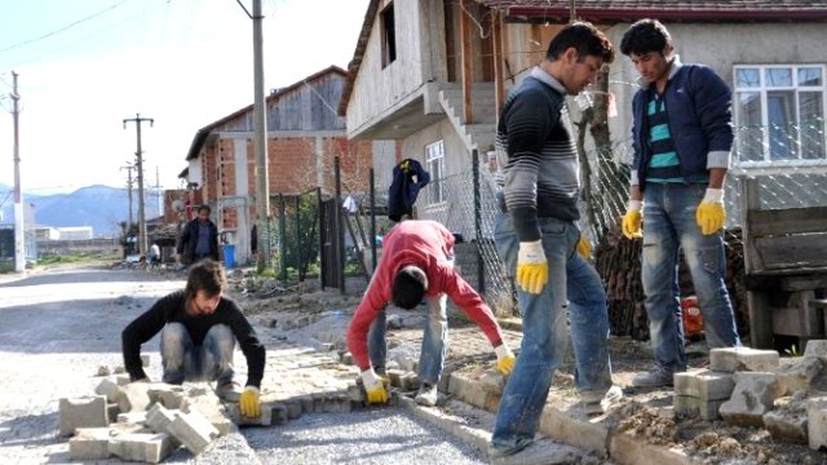 Köseköy Mahallesinde Parke Tamiratı Yapıldı