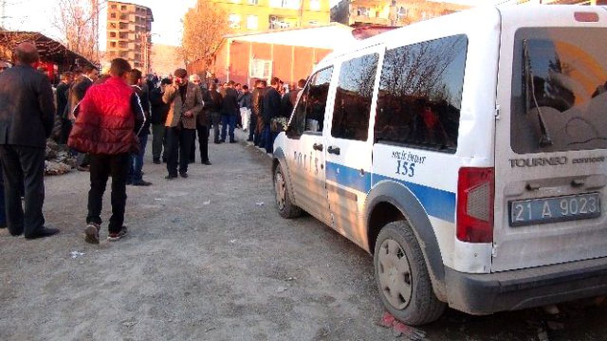 Minibüs Takla Attı: 2 Ölü, 8 Yaralı