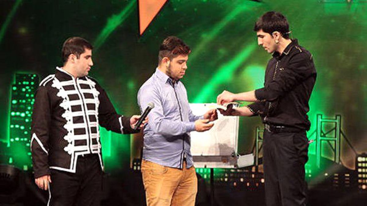 Resadet Conqudov\'un 2.tur Performansı