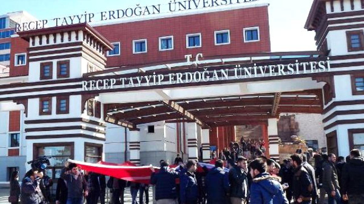 Rize Rteü\'de Fırat Çakıroğlu Cinayetine Tepki