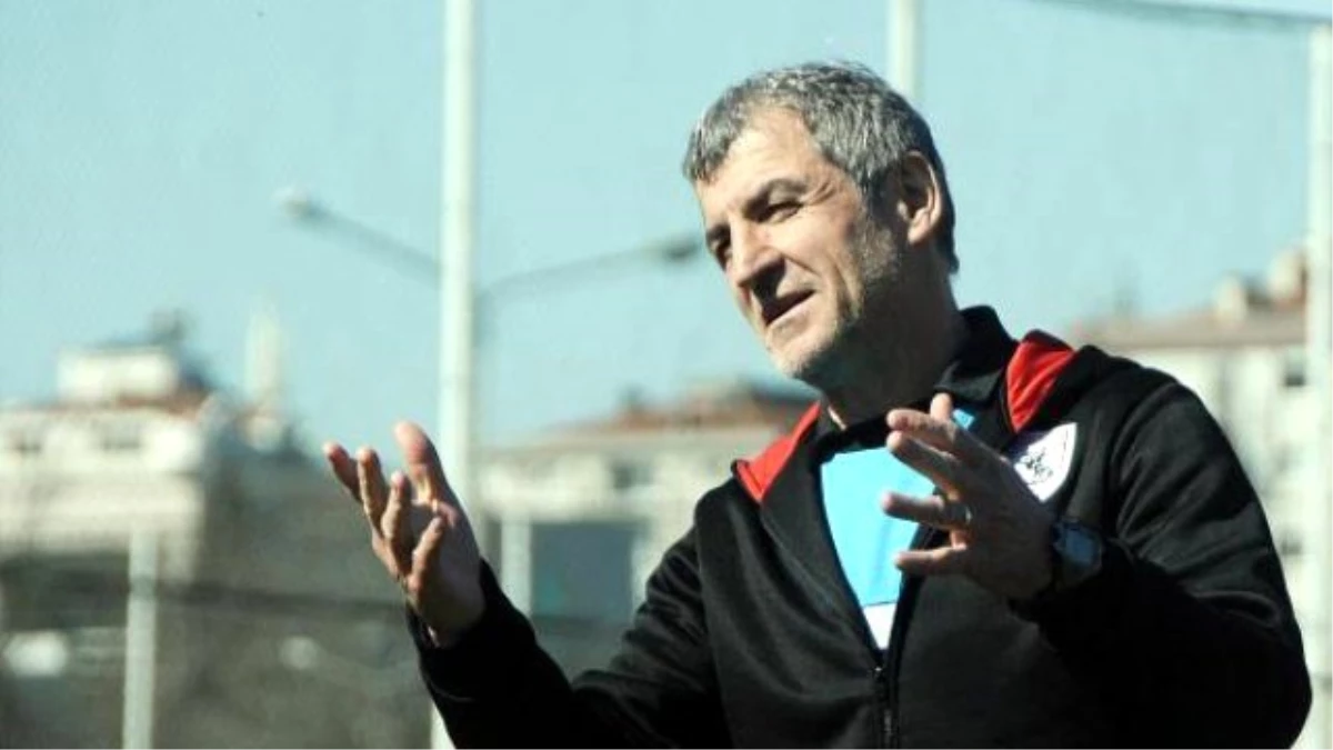 Samsunspor Teknik Direktörü Altın: Güvenç Kurtar Benim Duayenim